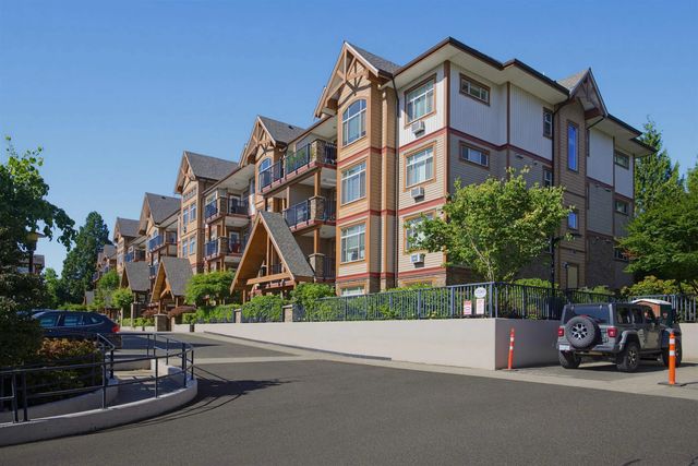 12565 190a Street 111, Pitt Meadows