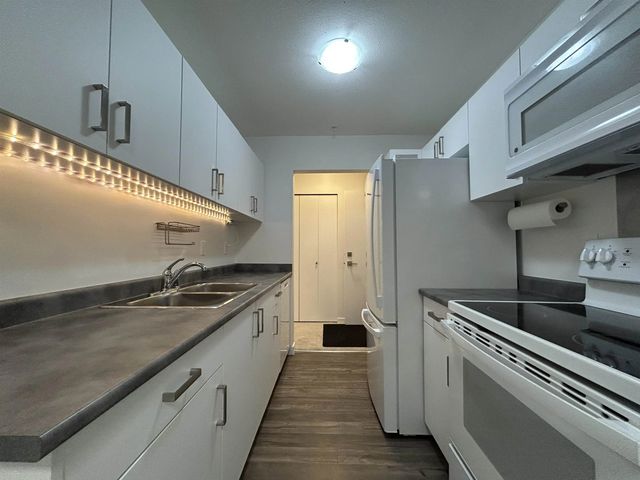 2245 Wilson Avenue 314, Port Coquitlam