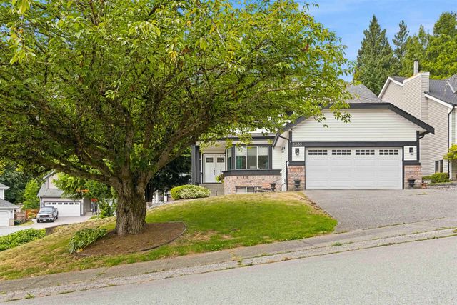 1336 Cimarron Drive, Coquitlam