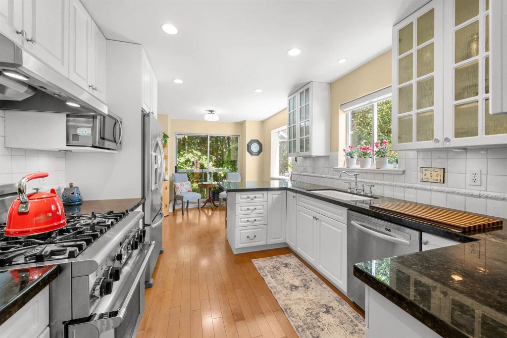 72 Jamieson Court 22, New Westminster