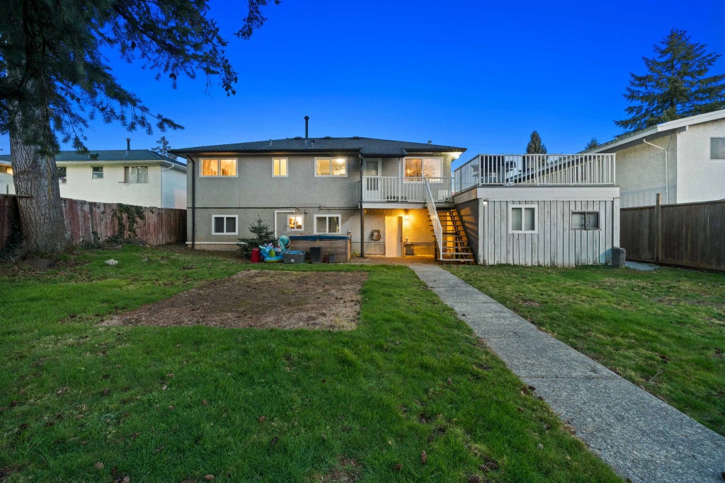 3949 Sefton Street, Port Coquitlam