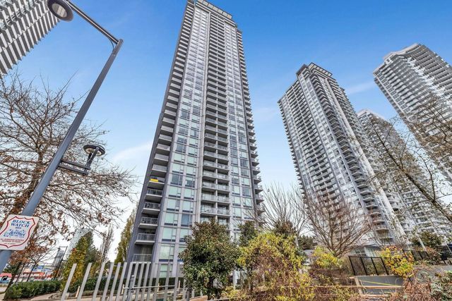 13696 100 Avenue 2209, Surrey