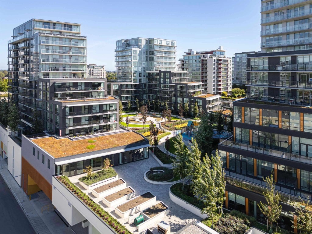 6655 Buswell Street 707, Richmond