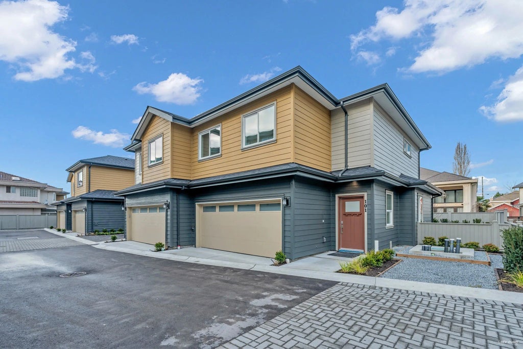 8233 Williams Road 110, Richmond