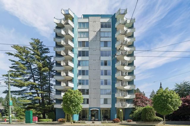 4691 W 10th Avenue 201, Vancouver