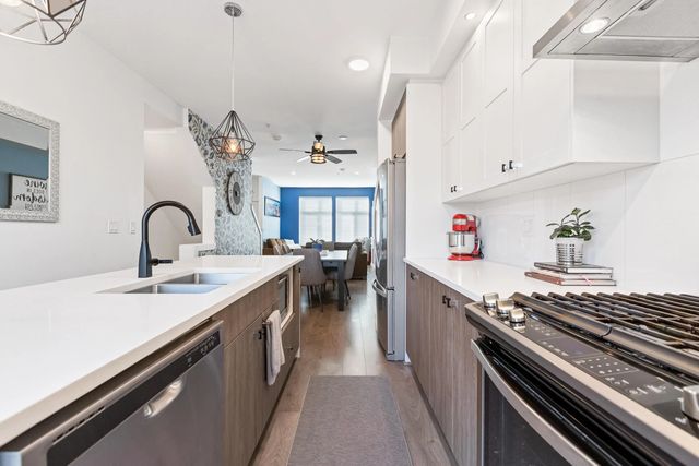 24108 104 Avenue 83, Maple Ridge