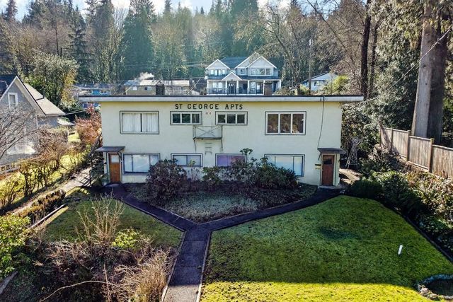 2217 St George Street, Port Moody