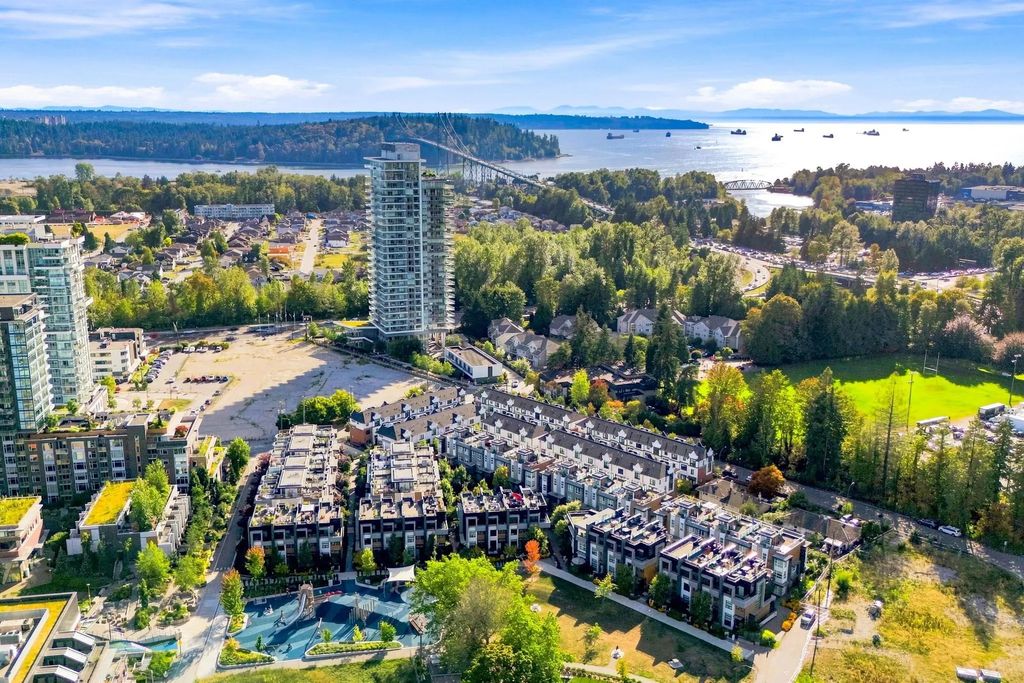 2070 Curling Road 135, North Vancouver