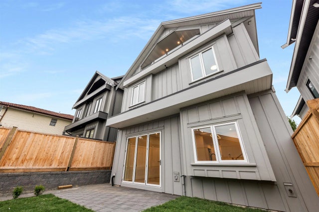 1160 Rossland Street 2, Vancouver