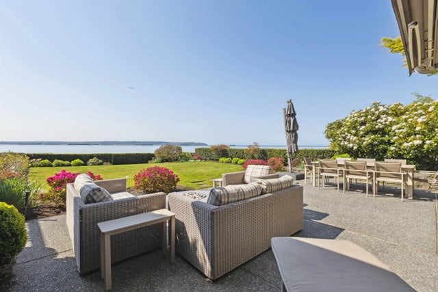 2406 Bellevue Avenue, West Vancouver