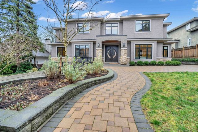 8168 Hunter Street, Burnaby