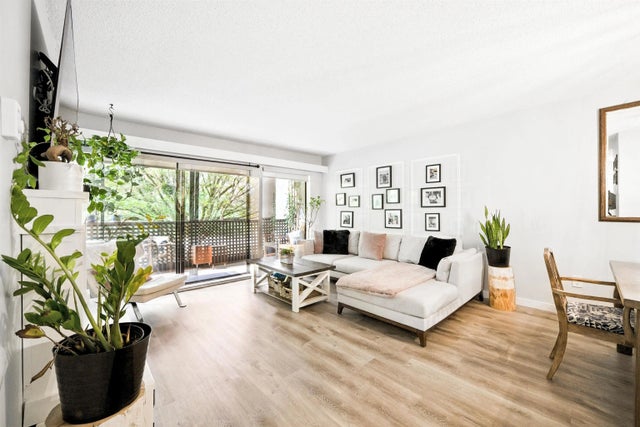 1955 Woodway Place 212, Burnaby