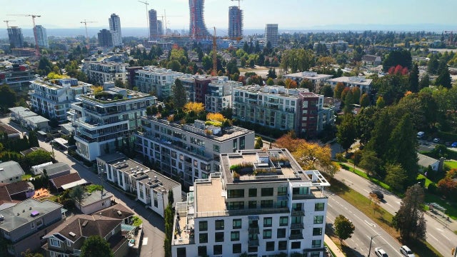 4916 Cambie Street, Vancouver