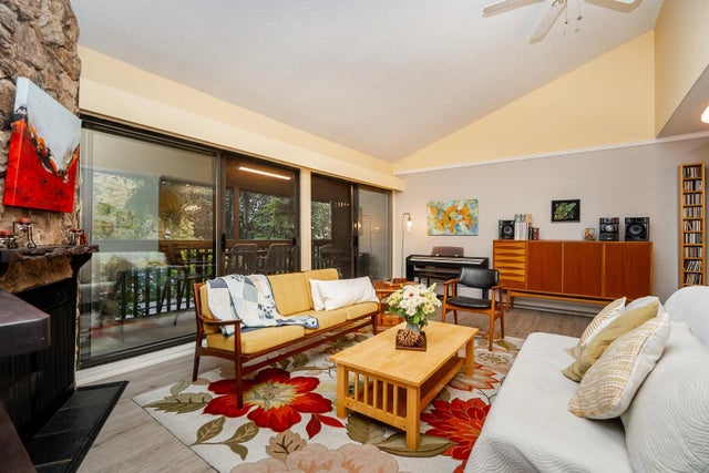 720 Eighth Avenue 305, New Westminster