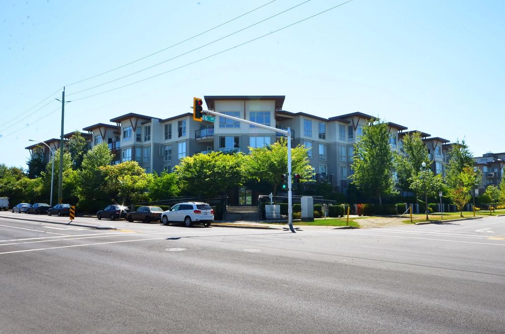 15988 26 Avenue, Surrey