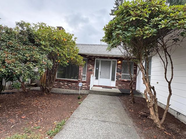 657 Poirier Street, Coquitlam