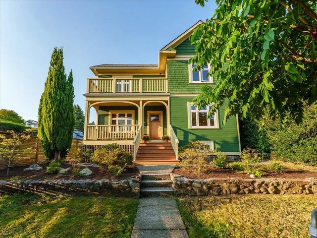 848 E 6th Street, North Vancouver