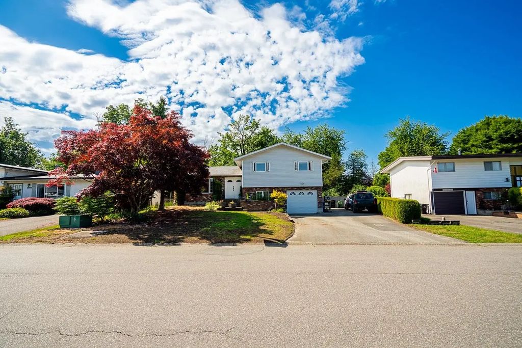 46070 Roy Avenue, Chilliwack