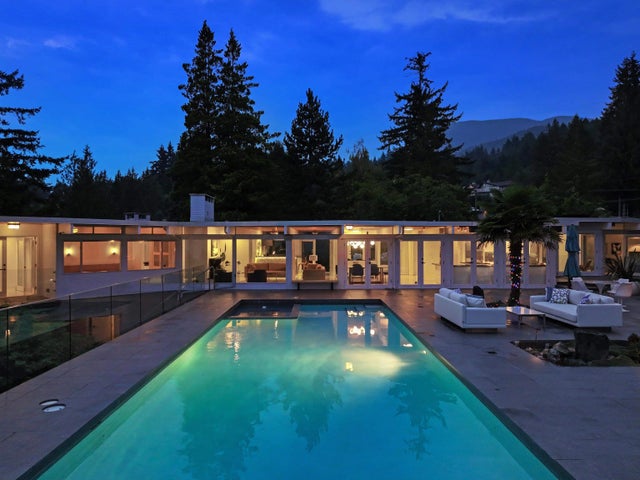 4514 Woodgreen Drive, West Vancouver