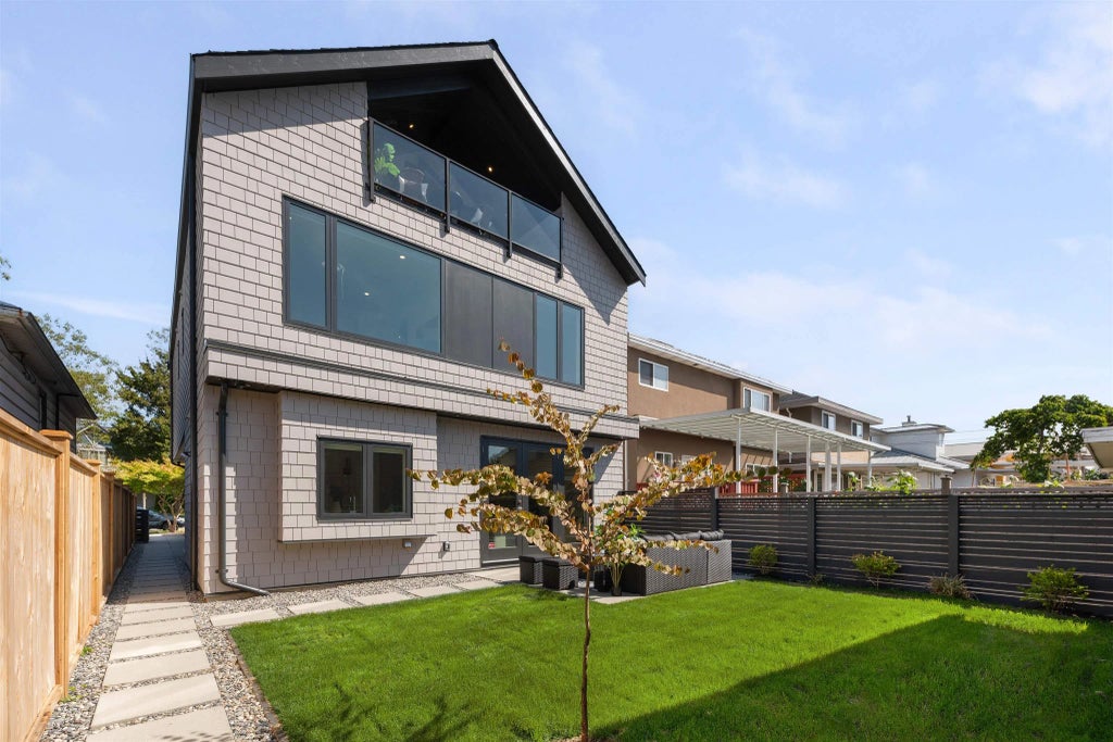 2750 W 19th Avenue 2, Vancouver