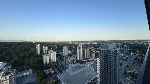 3809 Evergreen Place 4302, Burnaby