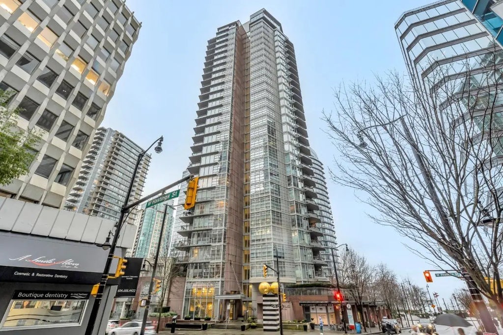 1205 W Hastings Street 2305, Vancouver