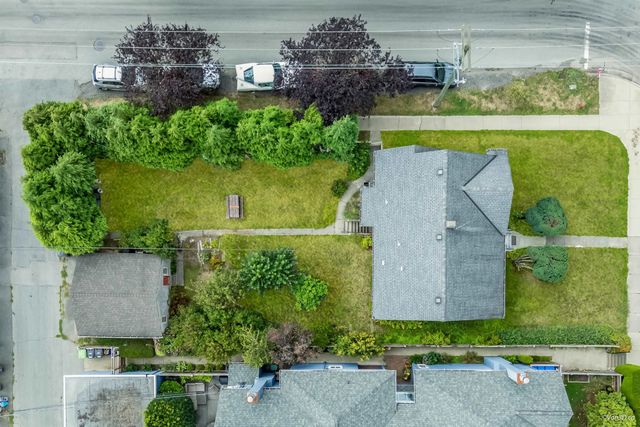 96 W 16th Avenue, Vancouver