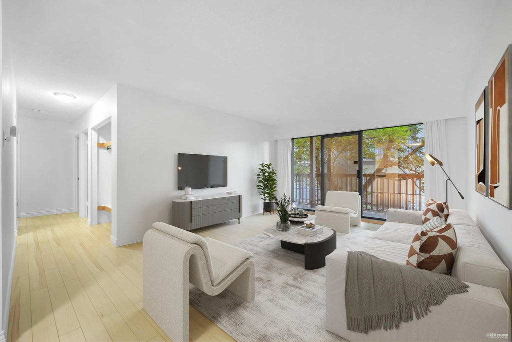 150 E 5th Street 103, North Vancouver