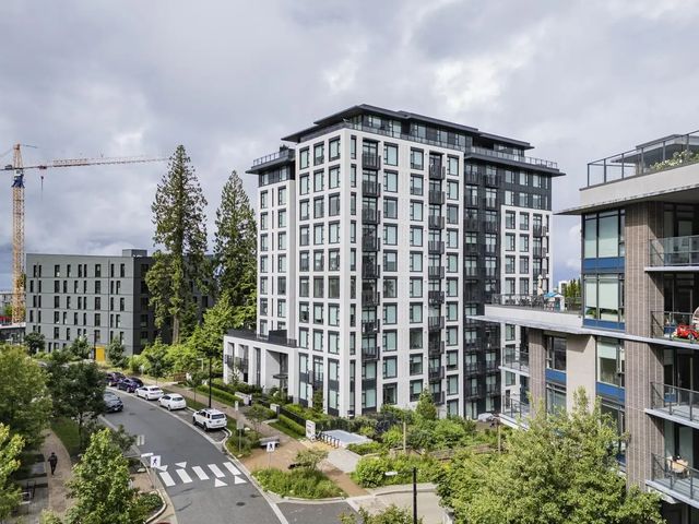 8750 University Crescent 809, Burnaby