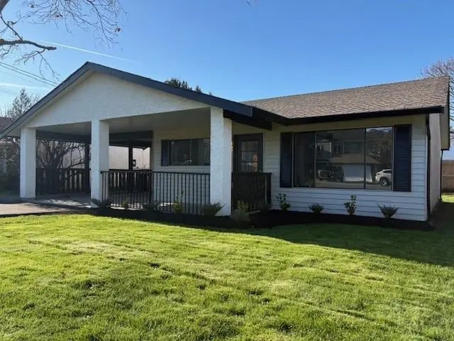 7155 Rochester Avenue, Chilliwack