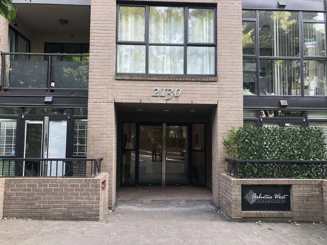 2130 W 12th Avenue 105, Vancouver