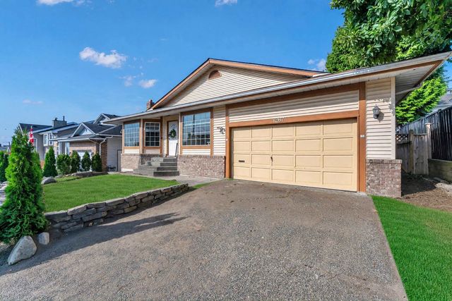 1267 Finlay Street, White Rock