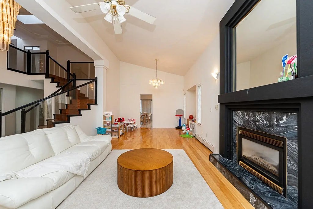 10132 156 Street, Surrey