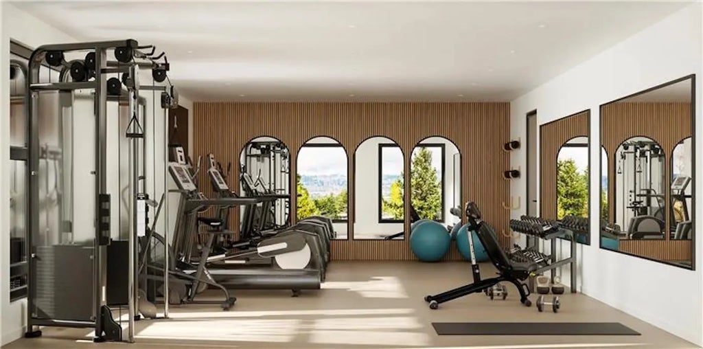 16485 18 Avenue 617, Surrey