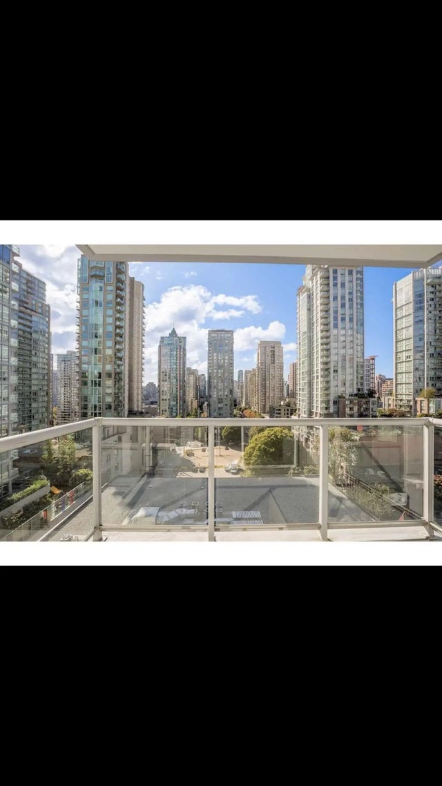 480 Robson Street 907, Vancouver