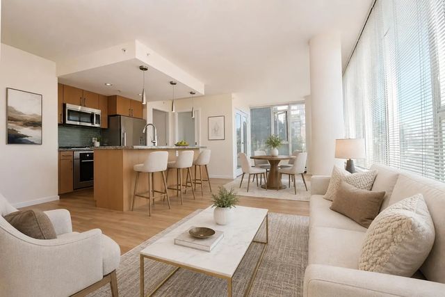 1887 Crowe Street 306, Vancouver