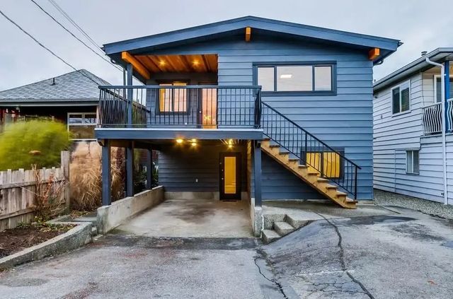 2680 Trinity Street Garden, Vancouver