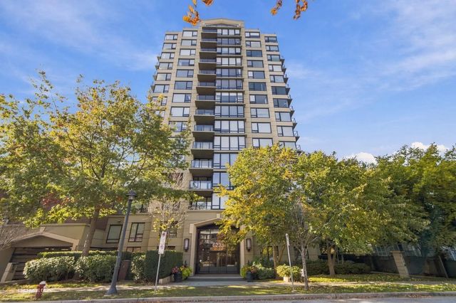 6233 Katsura Street 701, Richmond