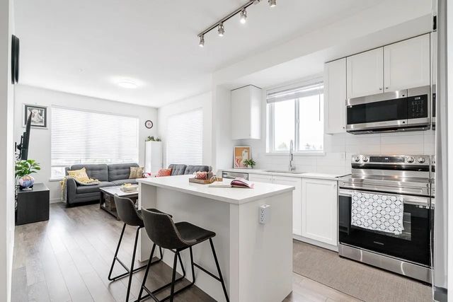 15848 Fraser Highway 412, Surrey