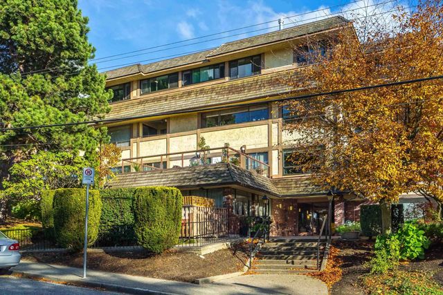 1368 Foster Street 102, White Rock