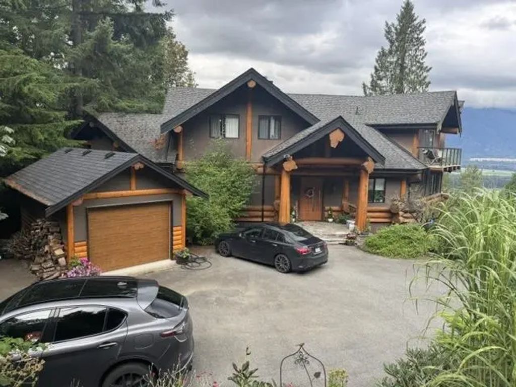 8327 Shrewsbury Drive, Chilliwack