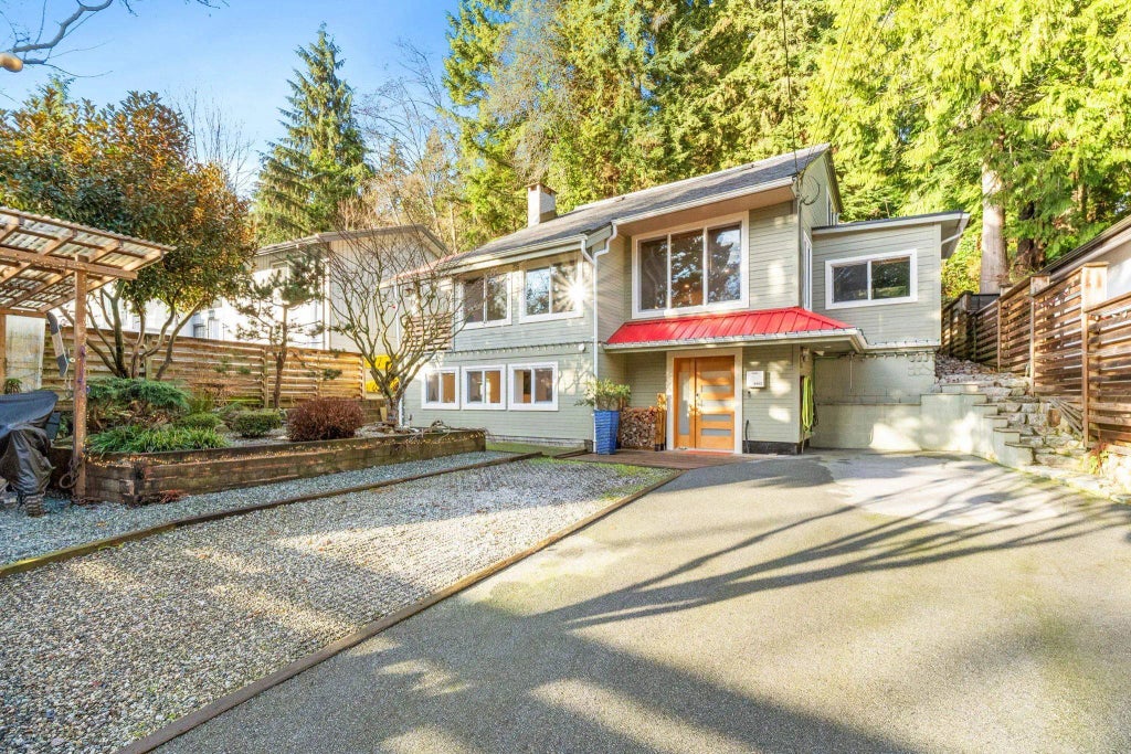 4462 Strathcona Road, North Vancouver