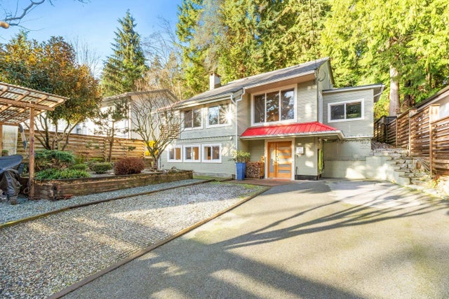 4462 Strathcona Road, North Vancouver