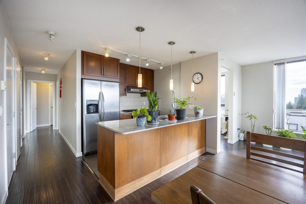 7088 Salisbury Avenue 606, Burnaby
