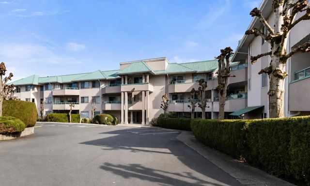 33175 Old Yale Road 215, Abbotsford