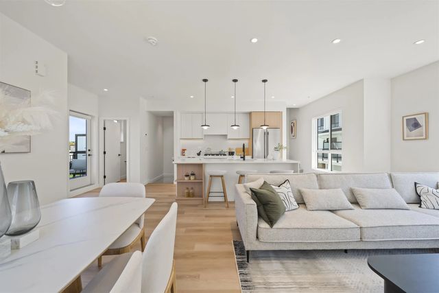 388 Duncan Street 26, New Westminster