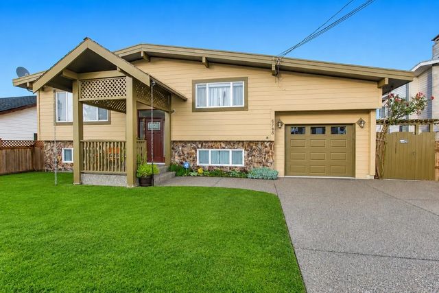 6780 School Lane, Chilliwack