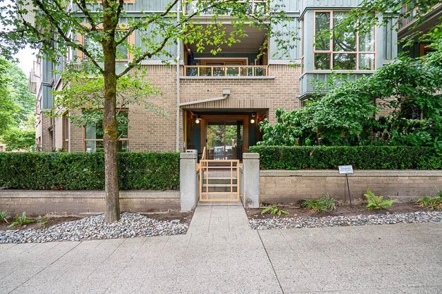 285 Newport Drive 111, Port Moody