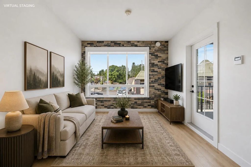 2493 Montrose Avenue 323, Abbotsford