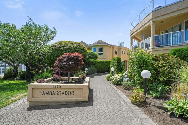 1255 Best Street 201, White Rock